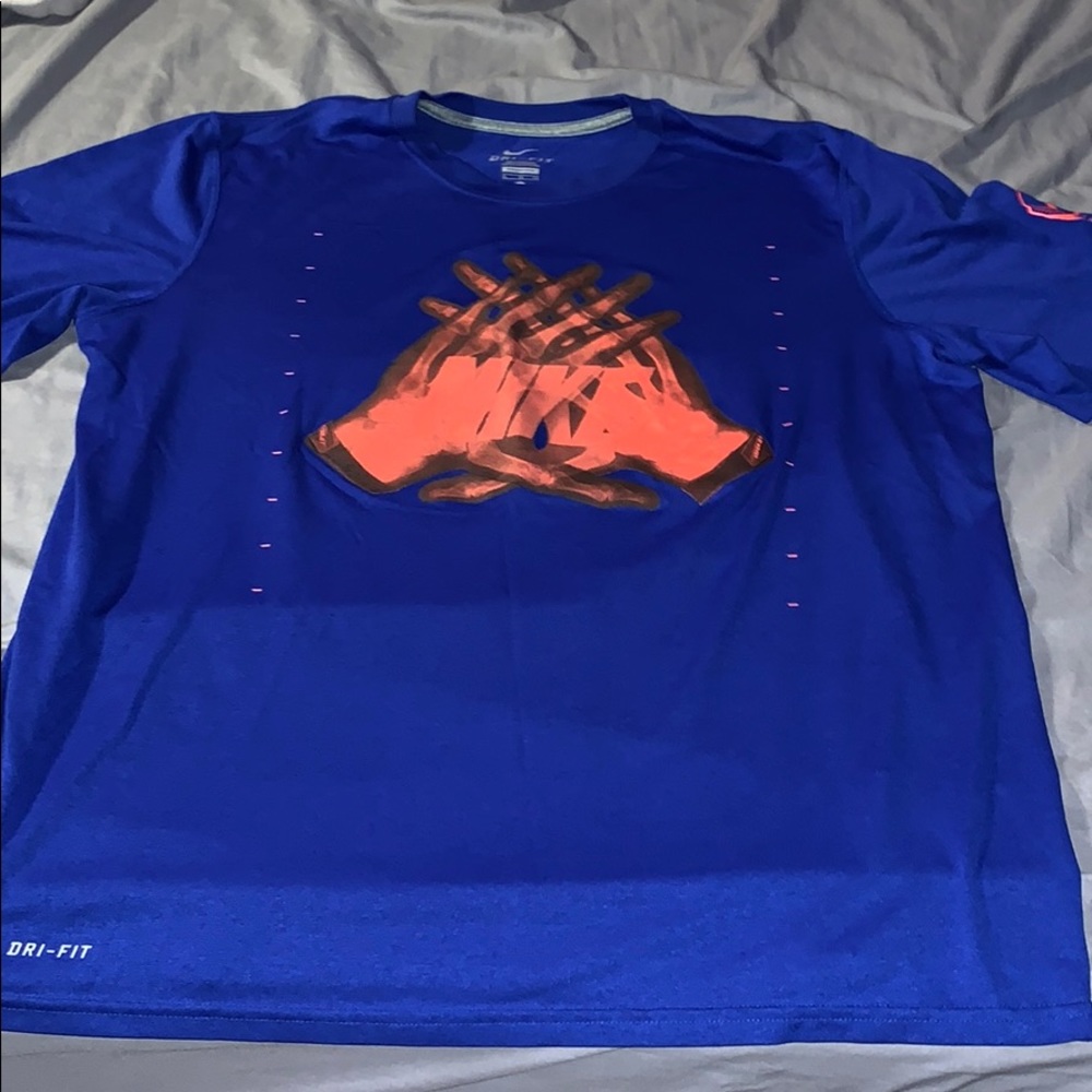 Men’s Nikes Dri Fit T-Shirt